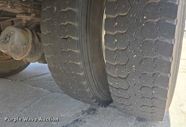 image for item DR3788 2009 Freightliner Business Class M2 bucket truck