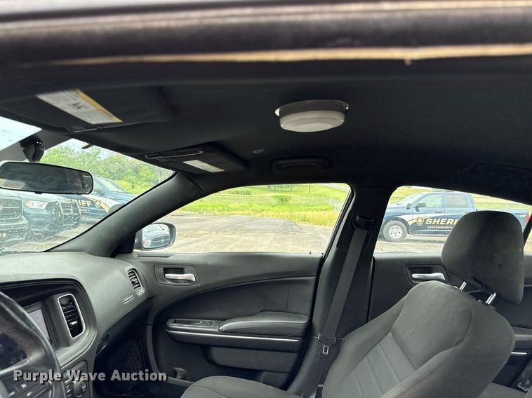 image for item DS4364 2019 Dodge Charger Police  