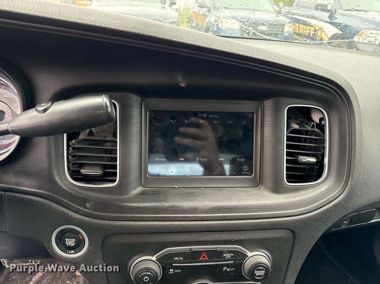 image for item DS4364 2019 Dodge Charger Police  