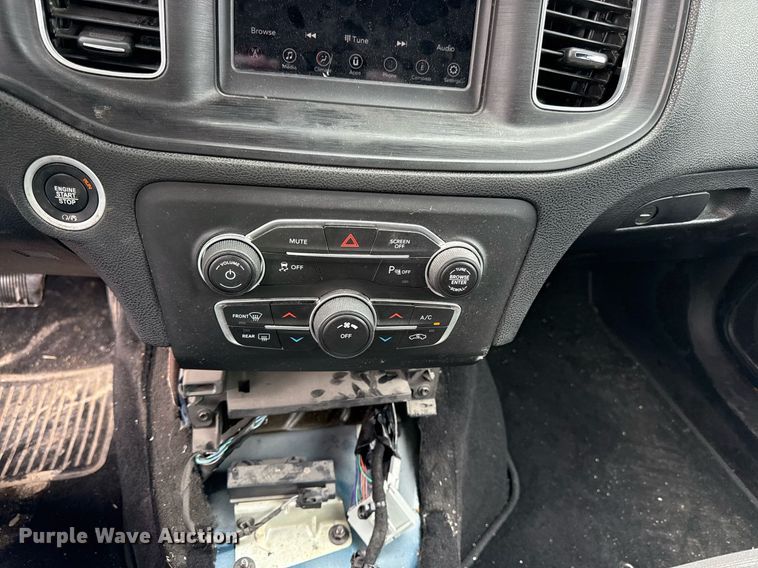 image for item DS4364 2019 Dodge Charger Police  