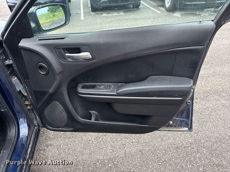 image for item DS4364 2019 Dodge Charger Police  