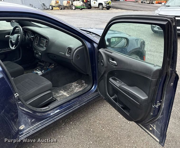 image for item DS4365 2015 Dodge Charger Police  