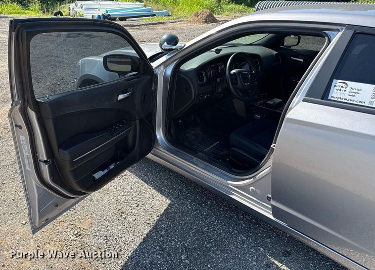 image for item DS4369 2017 Dodge Charger Police  