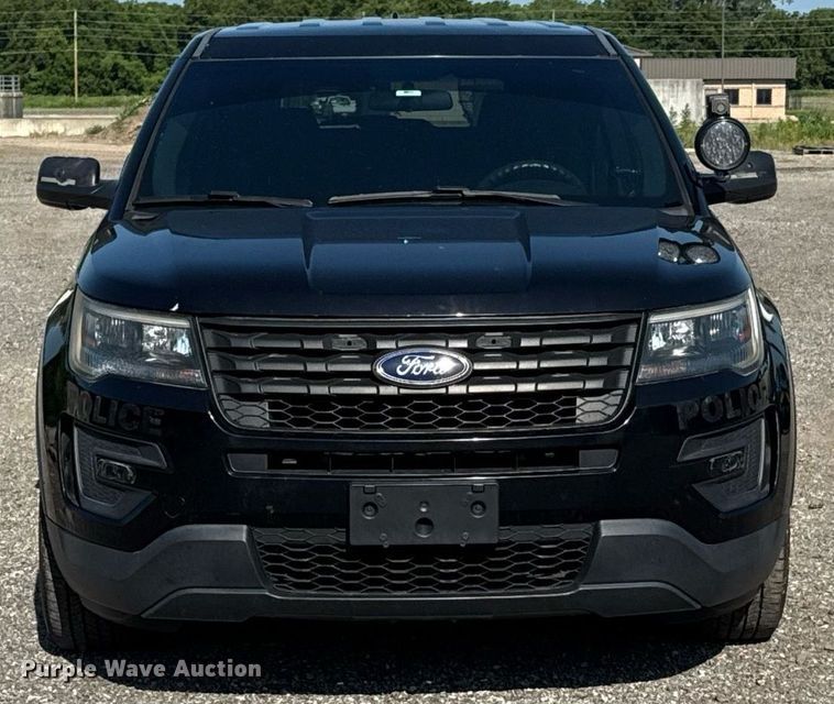 image for item DS4370 2017 Ford Explorer Police Interceptor SUV