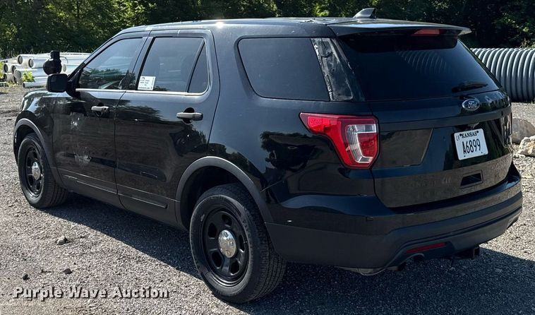 image for item DS4370 2017 Ford Explorer Police Interceptor SUV