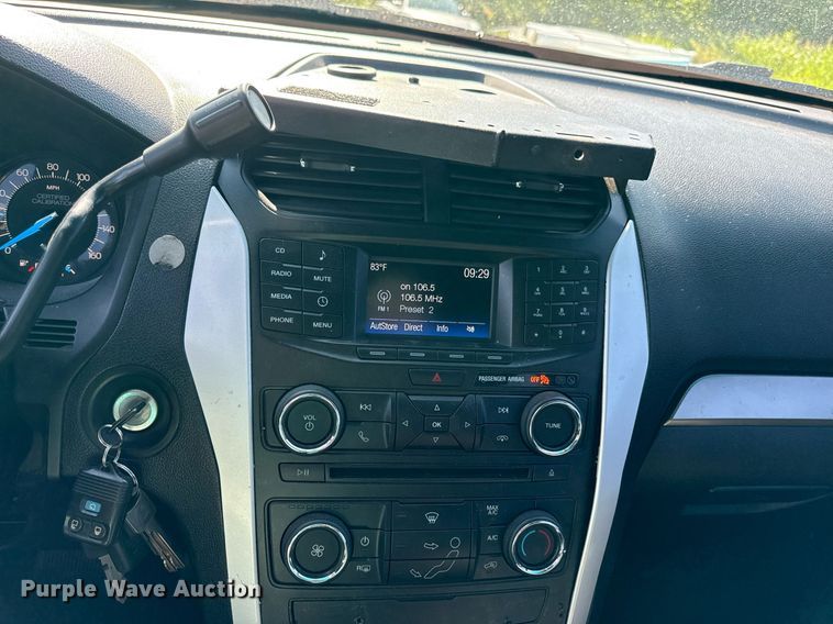 image for item DS4370 2017 Ford Explorer Police Interceptor SUV