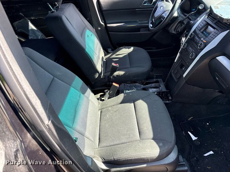 image for item DS4370 2017 Ford Explorer Police Interceptor SUV