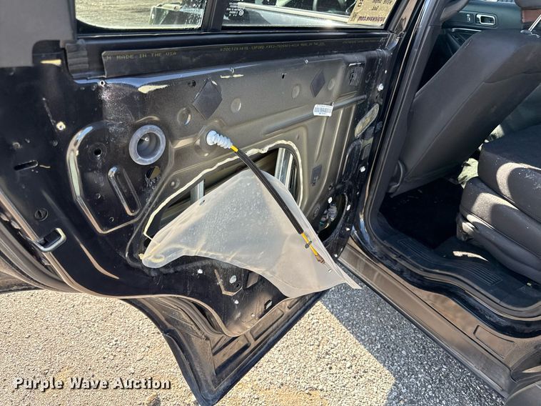 image for item DS4370 2017 Ford Explorer Police Interceptor SUV