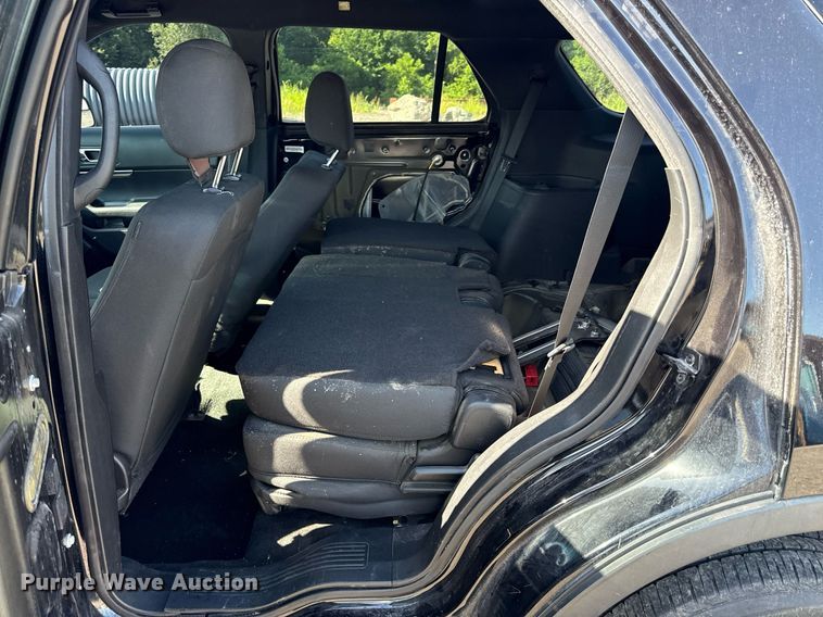 image for item DS4370 2017 Ford Explorer Police Interceptor SUV