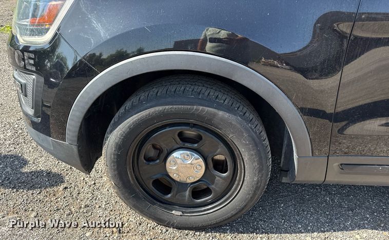 image for item DS4370 2017 Ford Explorer Police Interceptor SUV