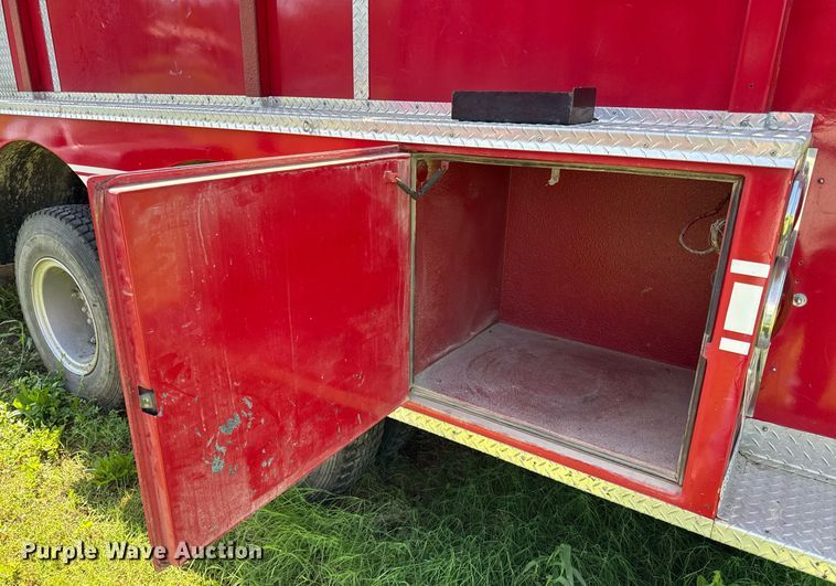 image for item DS4371 1978 Ford 8000 pumper fire truck