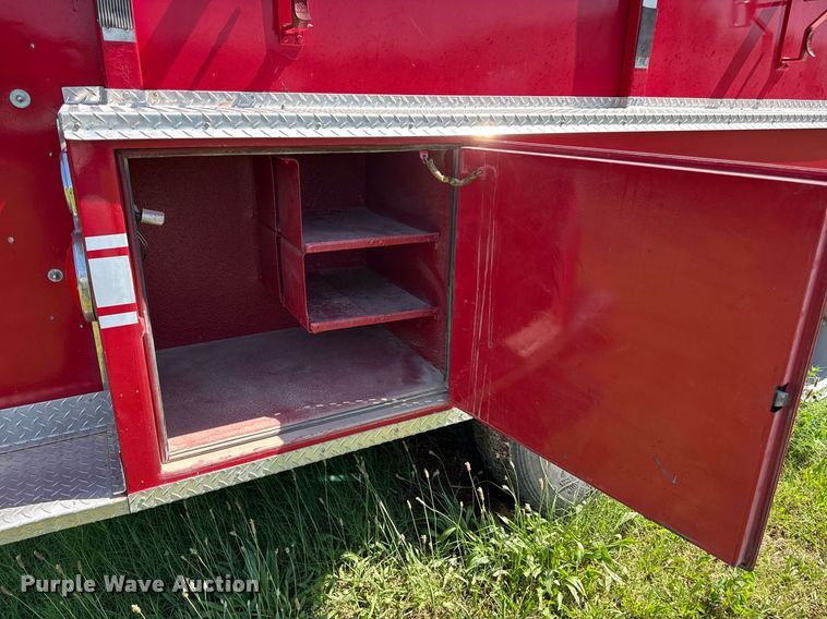 image for item DS4371 1978 Ford 8000 pumper fire truck