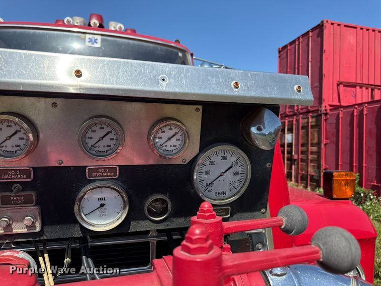 image for item DS4371 1978 Ford 8000 pumper fire truck