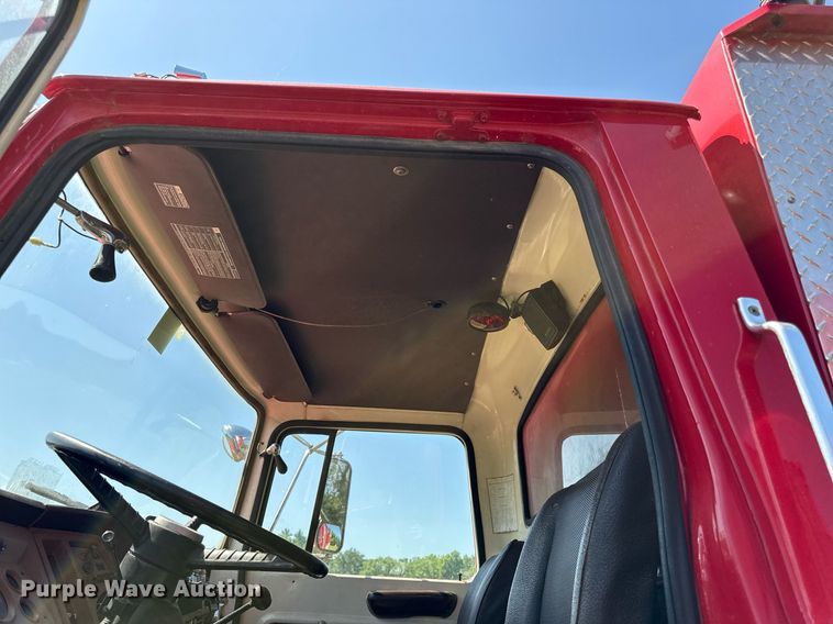 image for item DS4371 1978 Ford 8000 pumper fire truck