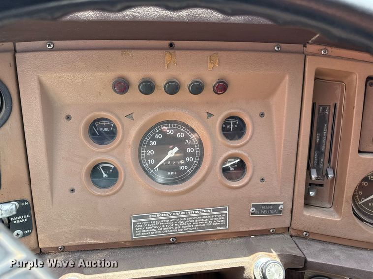 image for item DS4371 1978 Ford 8000 pumper fire truck