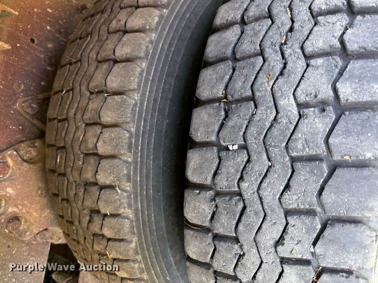 image for item DS4371 1978 Ford 8000 pumper fire truck