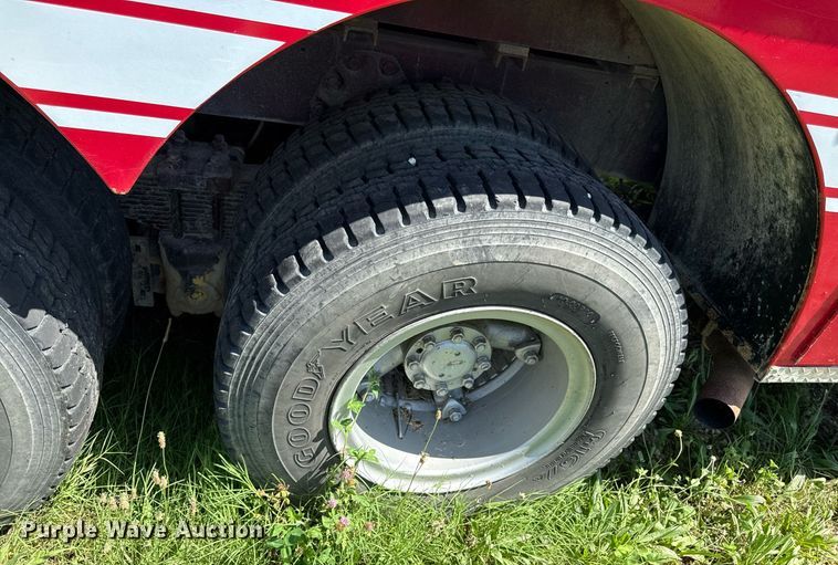 image for item DS4371 1978 Ford 8000 pumper fire truck