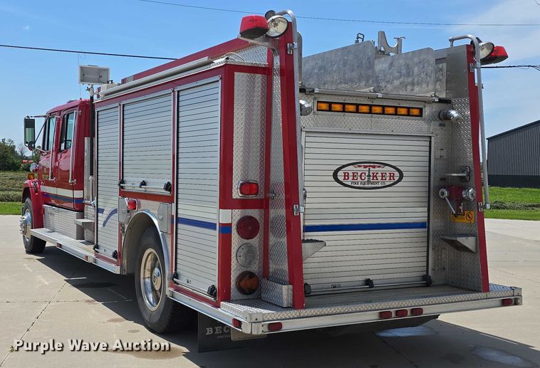 image for item DT6925 1996 Freightliner FL70 Business Class pumper fire truck