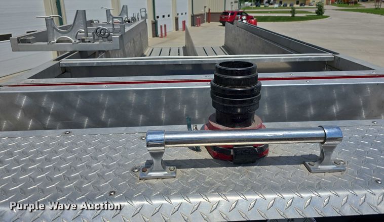 image for item DT6925 1996 Freightliner FL70 Business Class pumper fire truck