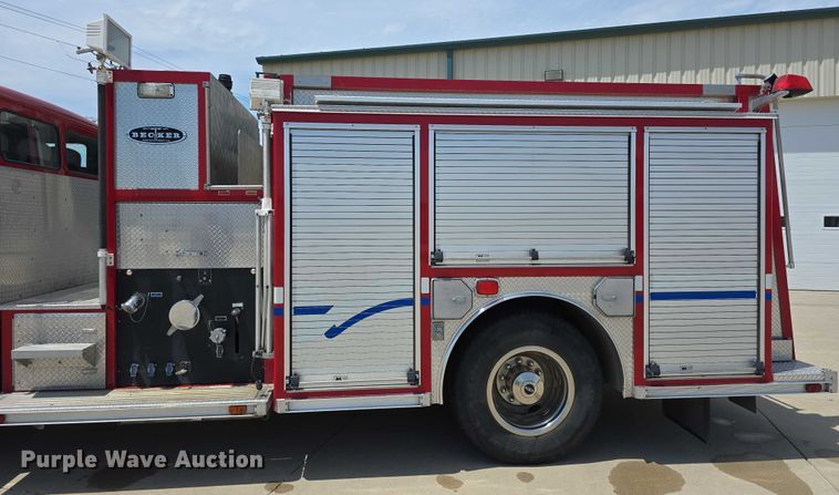 image for item DT6925 1996 Freightliner FL70 Business Class pumper fire truck