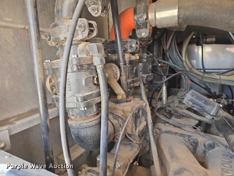 image for item DT6925 1996 Freightliner FL70 Business Class pumper fire truck