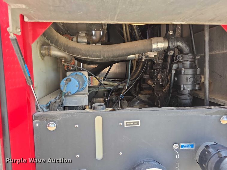 image for item DT6925 1996 Freightliner FL70 Business Class pumper fire truck