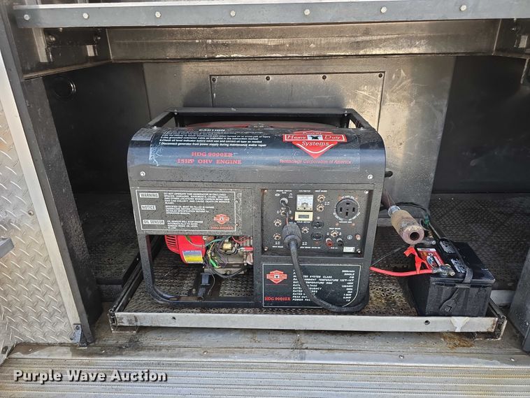 image for item DT6925 1996 Freightliner FL70 Business Class pumper fire truck