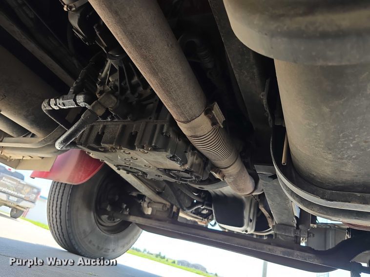 image for item DT6925 1996 Freightliner FL70 Business Class pumper fire truck