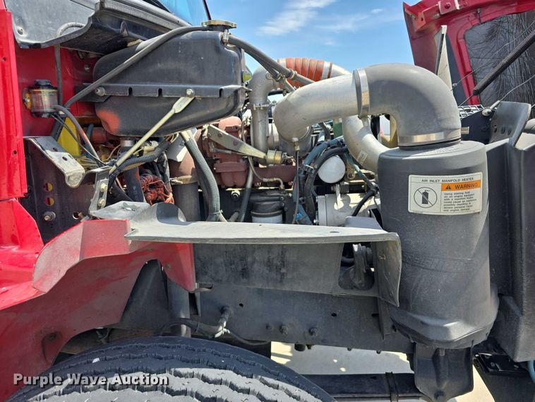 image for item DT6925 1996 Freightliner FL70 Business Class pumper fire truck