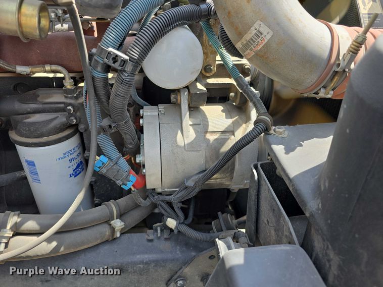 image for item DT6925 1996 Freightliner FL70 Business Class pumper fire truck