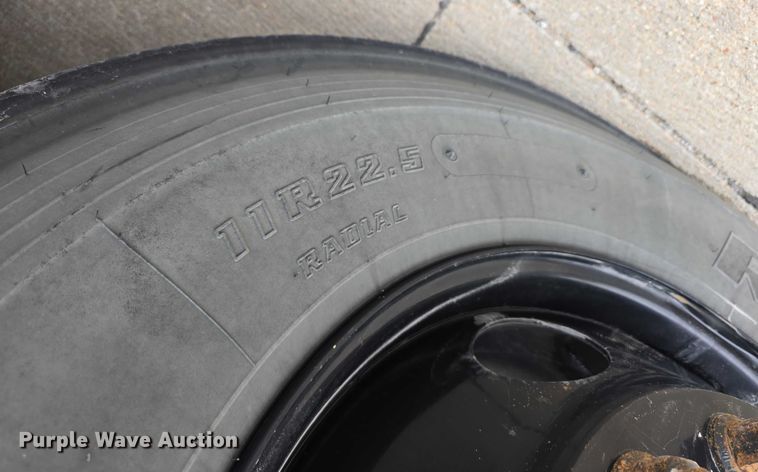 image for item DT6967 2011 Thomas Built Buses Saf-T-Liner school bus