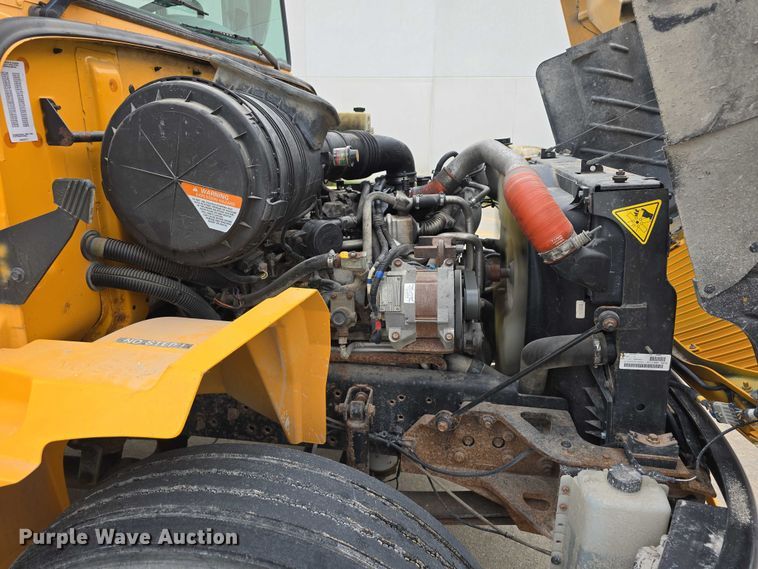 image for item DT6968 2008 IC Corporation CE200 school bus