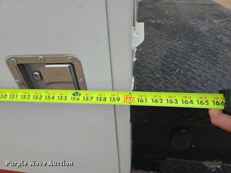 image for item DT7215 1995 Freightliner FL70 bucket truck