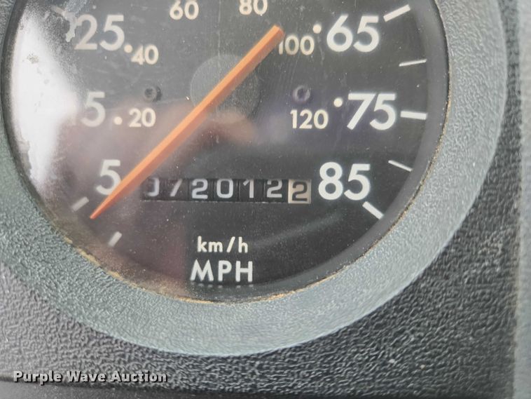 image for item DT7215 1995 Freightliner FL70 bucket truck