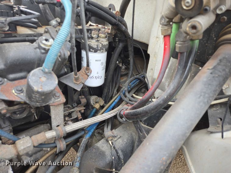 image for item DT7215 1995 Freightliner FL70 bucket truck