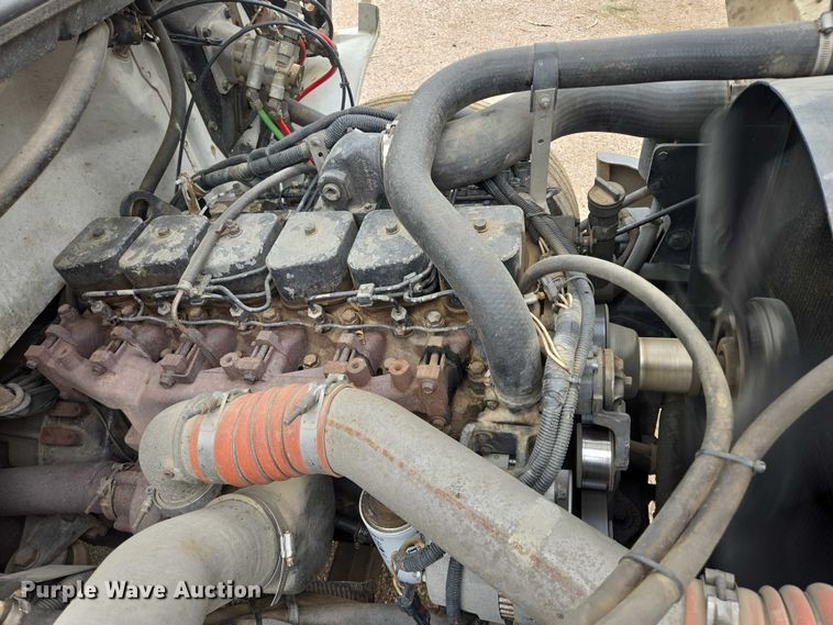 image for item DT7215 1995 Freightliner FL70 bucket truck