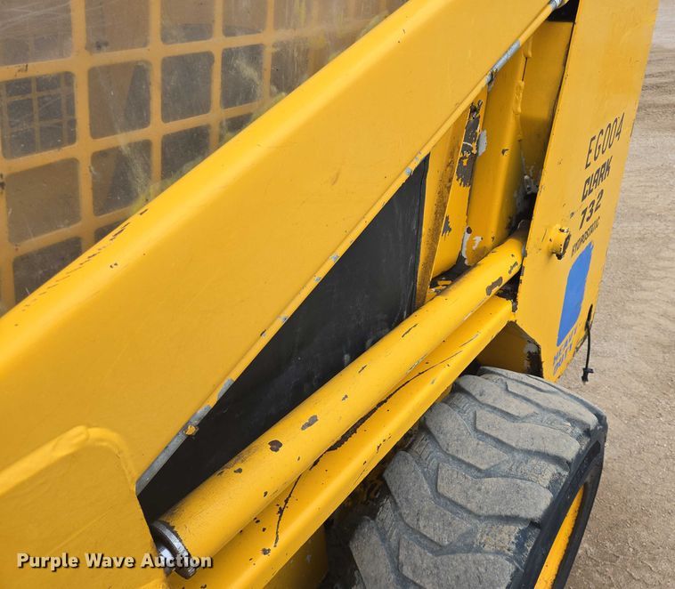 image for item DT7218 1980 Clark Bobcat 732 skid steer loader