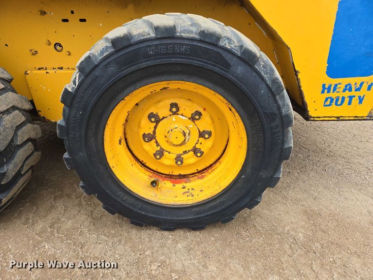 image for item DT7218 1980 Clark Bobcat 732 skid steer loader