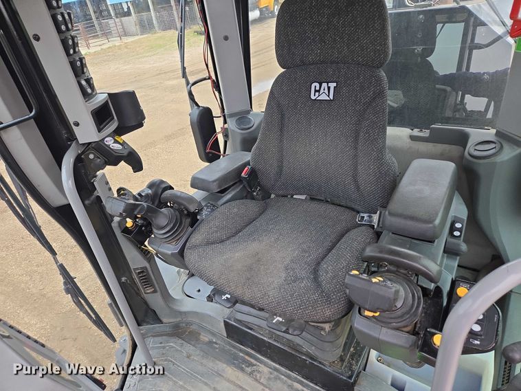 image for item DT7219 2015 Caterpillar 140M3 AWD motor grader