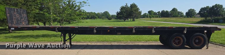 image for item DU7774 1979 Fontaine flatbed trailer