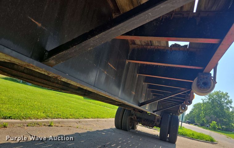 image for item DU7774 1979 Fontaine flatbed trailer