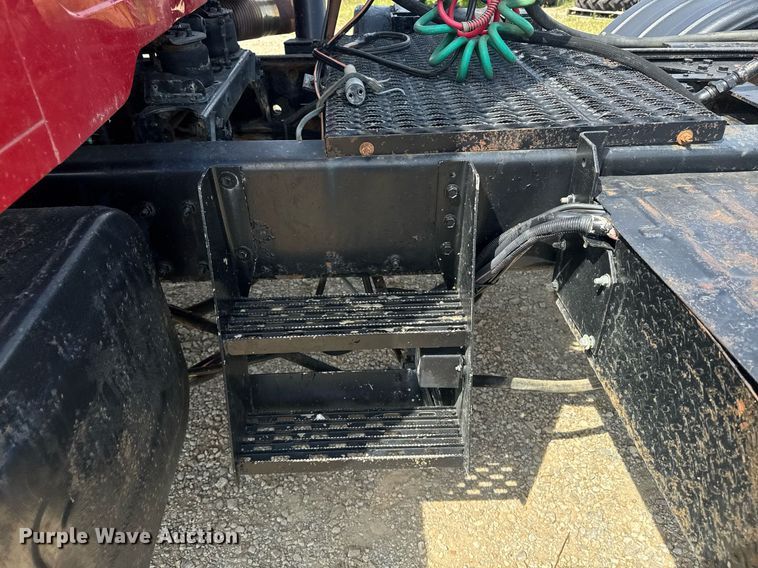 image for item DU7831 2002 International 2574 semi truck