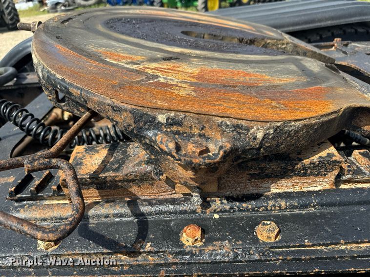 image for item DU7831 2002 International 2574 semi truck