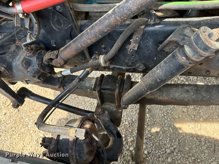 image for item DU7831 2002 International 2574 semi truck