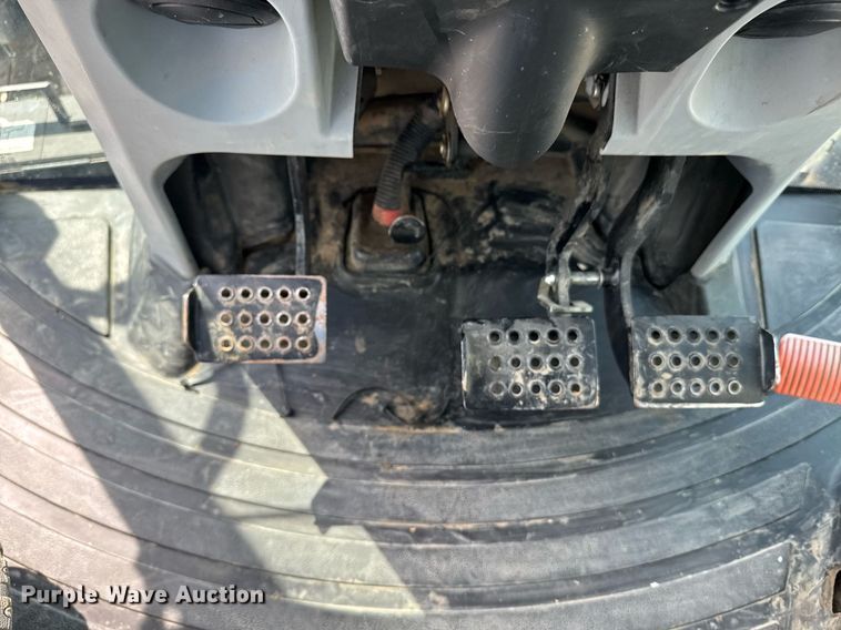 image for item DU7832 2014 New Holland T5.115 MFWD tractor