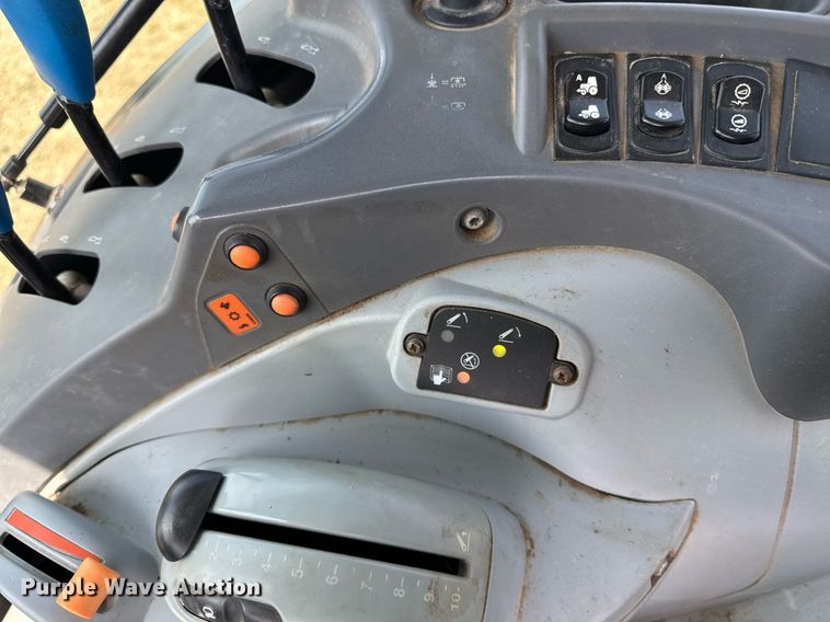 image for item DU7832 2014 New Holland T5.115 MFWD tractor