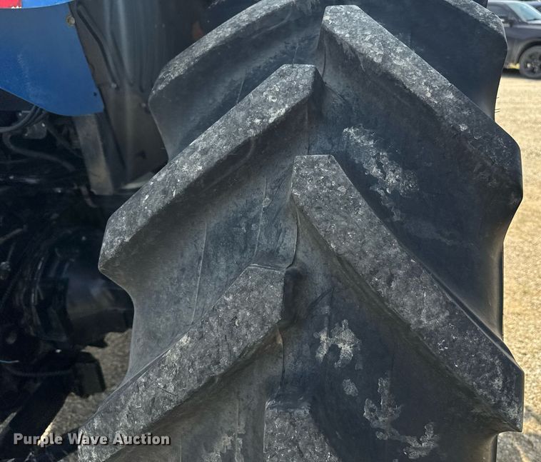 image for item DU7832 2014 New Holland T5.115 MFWD tractor