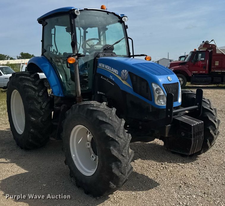 image for item DU7833 2014 New Holland T5-115 MFWD tractor