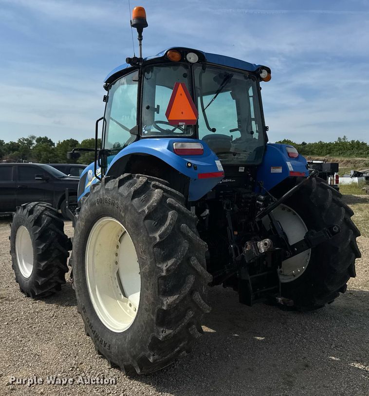 image for item DU7833 2014 New Holland T5-115 MFWD tractor