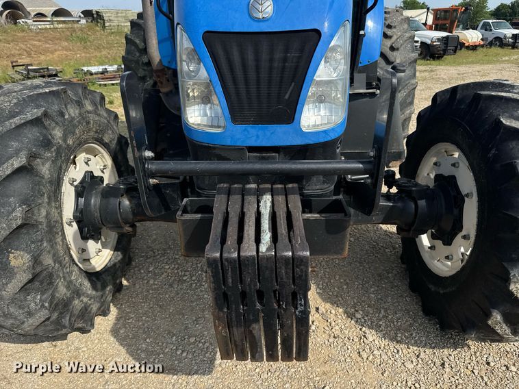 image for item DU7833 2014 New Holland T5-115 MFWD tractor